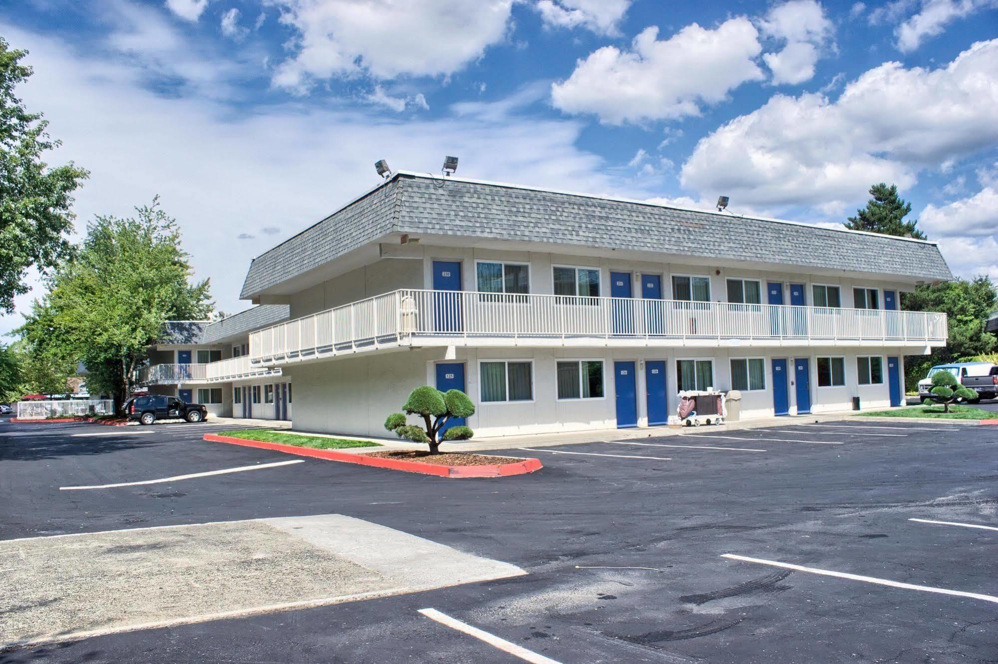 Motel 6-Issaquah, Wa - Seattle - East Luaran gambar